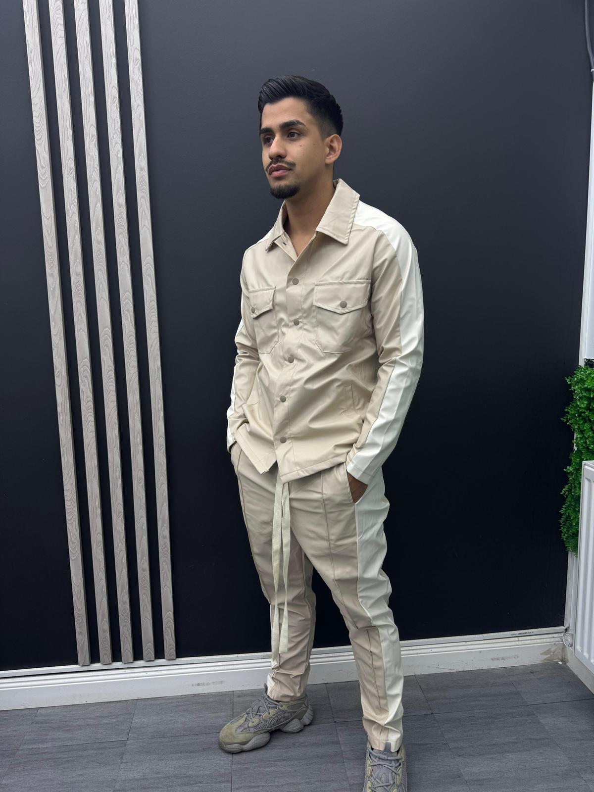 ⚪️Commpleu Leather Edition⚪️