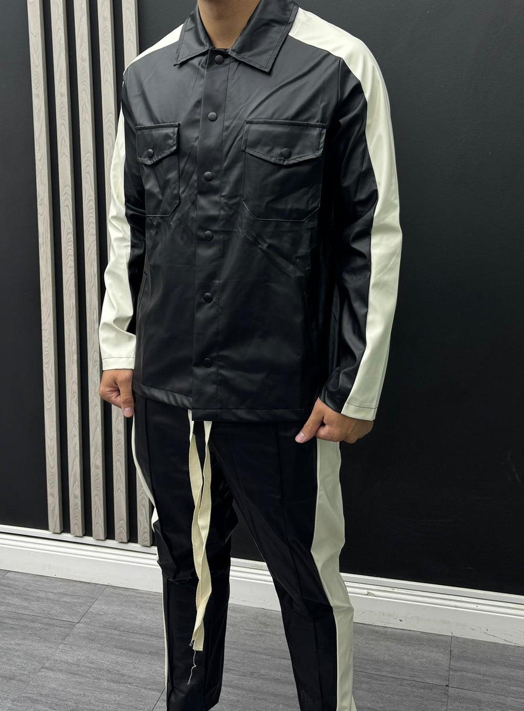 ⚫Commpleu Leather Edition⚫